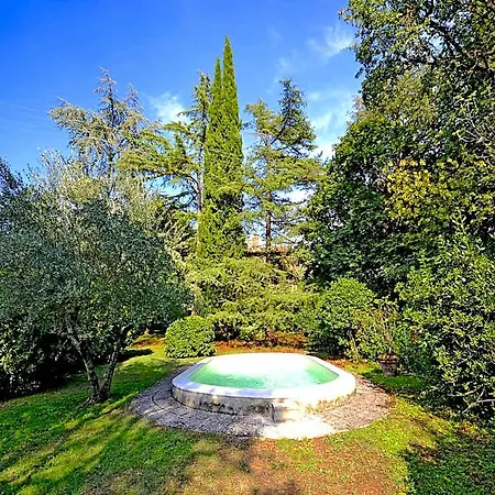 Hotel Spacious Tuscan 3*