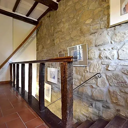 Spacious Tuscan 3* Cortona